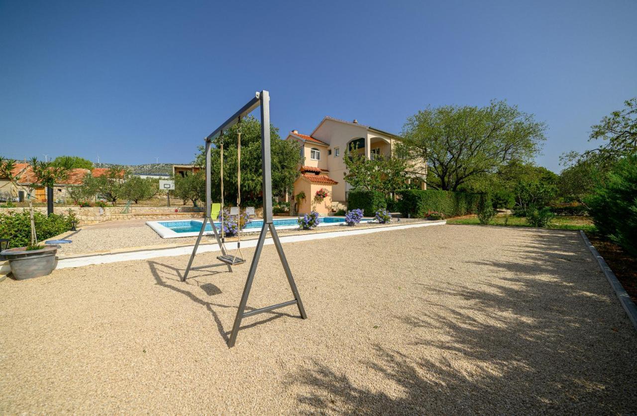 Holiday Home Rokoko Šibenik Esterno foto